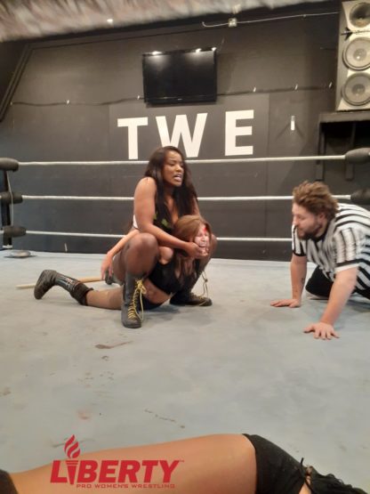 00378: Cassandra Golden vs. Malibu vs. Fantasy - Image 2