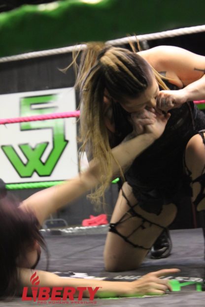00399: Max the Impaler vs. Nikki Lane - Image 5