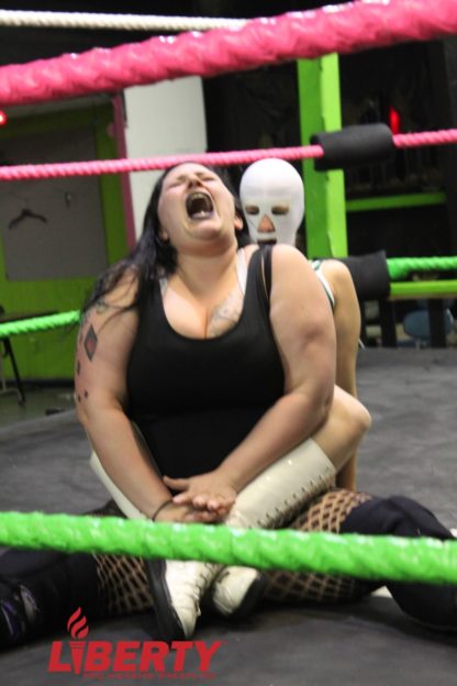 00402: Blackwidow vs. Liberty Pro Head Cheerleader