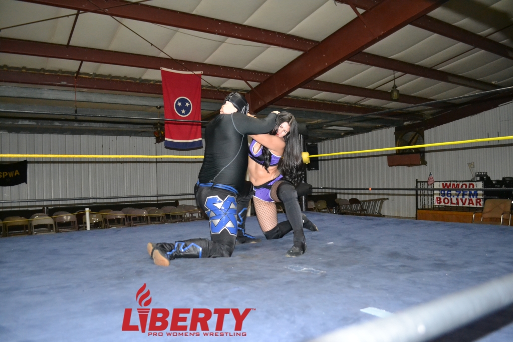 00454: Gemma Guliana vs. Arkansas Terror
