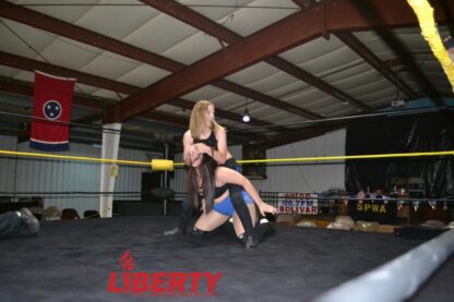 00500: Little Bit vs. Katelynn Black