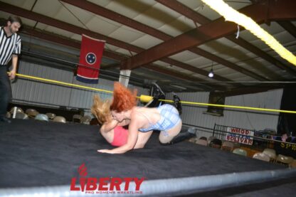 00506: Eliza Haze vs. Diana Taylor - Image 3