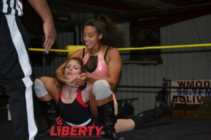 00557: Little Bit vs. Kaci Lennox - Image 3