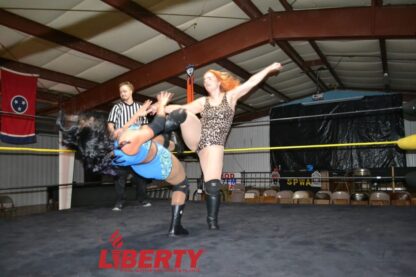 00573: Eliza Haze vs. KC Spinelli - Image 2