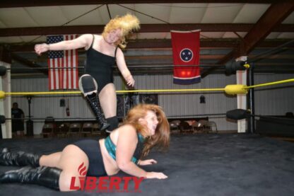 00574: Diana Taylor vs. Skylar Slice - Image 2