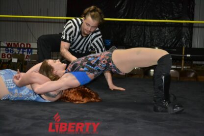 00580: Eliza Haze vs. Little Bit - Image 4