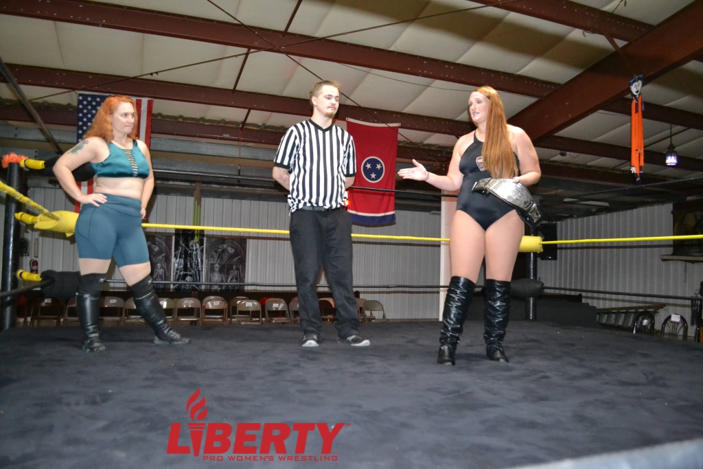 00587: Eliza Haze vs. Skylar Slice