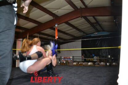 00588: Skylar Slice vs. Samantha Starr - Image 4