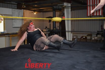 00686: Crystal Fire vs. Katelynn Black