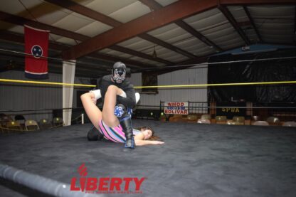 00693: Miss Beronica vs. Arkansas Terror - Image 3