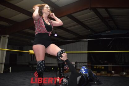 00708: Arkansas Terror vs. Jessie Belle - Image 4