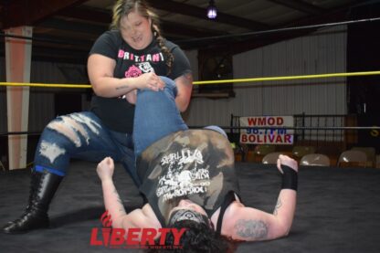 00715: Brittany Garcia vs. Momma Hannah - Image 3