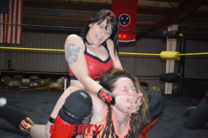 00717: Nikki Lane vs. Salena Dean - Image 2