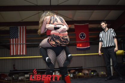 00717: Nikki Lane vs. Salena Dean - Image 3