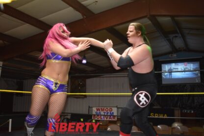 00722: LT Falk vs. Danika Della Rouge - Image 2