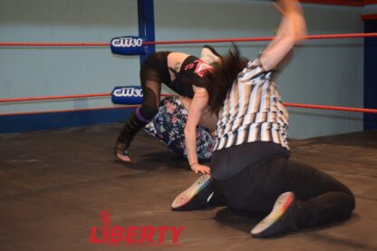 00758: Little Bit vs. Miss Beronica - Image 5