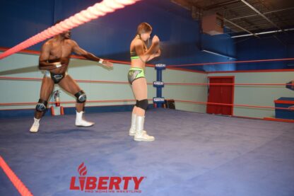 00798: Ryan Rembrandt vs. Nikki Victory