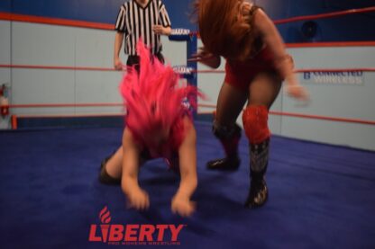 00838: Twisted Trixie vs. Jessie Belle - Image 2