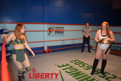 00887: CeCe Chanel vs. Skylar Slice