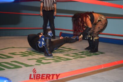 00898: Shaloncé Royal vs. Arkansas Terror - Image 4