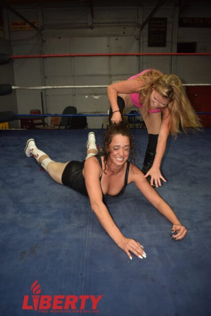 00942: Fantasy vs. Rebel Kel - Image 4