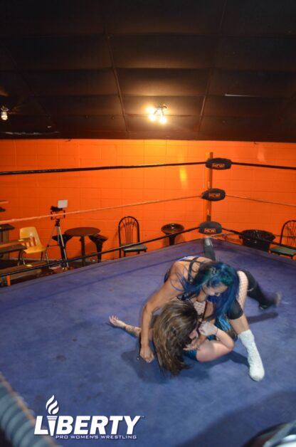01011: Little Bit and Katelynn Black vs. Tracy Taylor and Salena Dean - Image 5