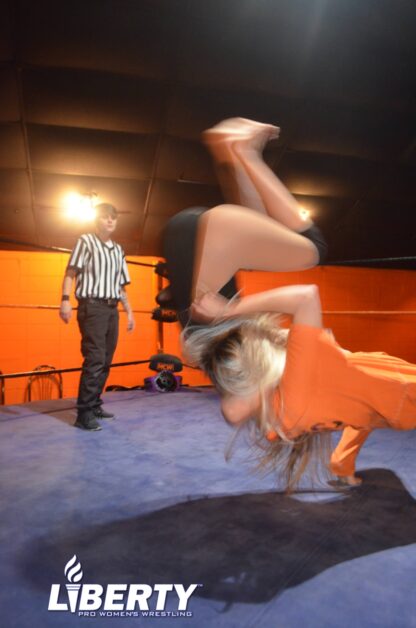 01042: Little Bit and Nikki Victory vs. Ella and HollyHood Haley J