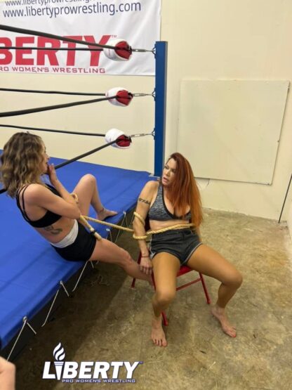 01241: Little Bit vs. April Hunter - Image 7