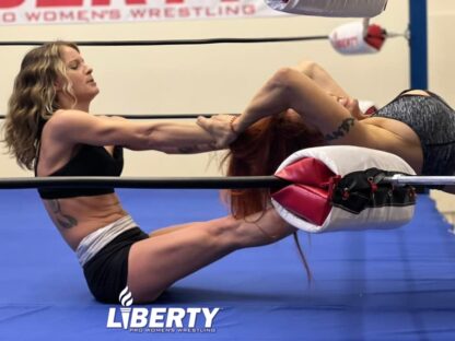 01241: Little Bit vs. April Hunter - Image 8