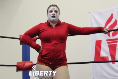 01335: Samantha Starr vs. Diana Taylor