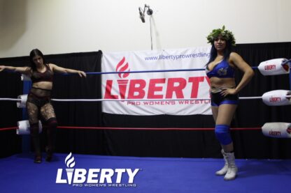 01536: Tracy Taylor vs. Vita VonStarr