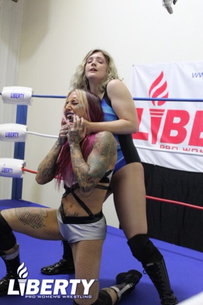 01606: Adena Steele vs. Diana Taylor - Image 3