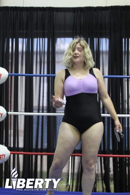 01608: Diana Taylor vs. Madi the American Baddie - Image 2