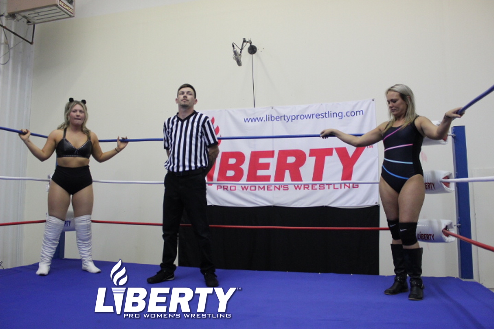 01652: Million Dollar Baby vs. Ella Envy