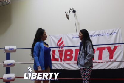 01708: Violet Payne vs. Su Yung
