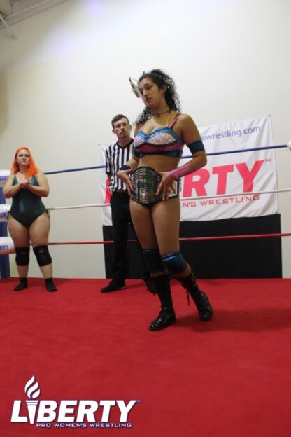 01723: Sofía Castillo vs. Eliza Haze